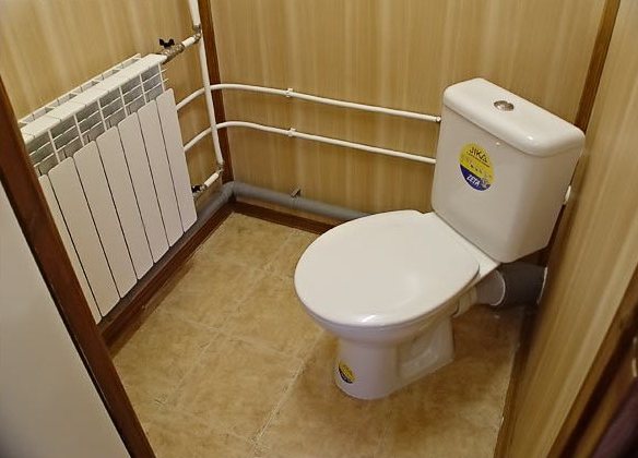 Как выполнить отделку туалета панелями из пластика